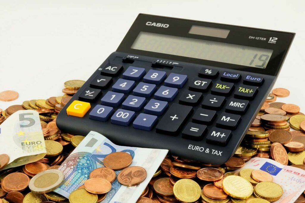 オンラインカジノは課税対象になる?確定申告のやり方・税金の計算方法
