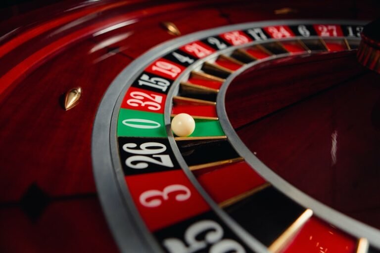 32Redカジノの入金不要ボーナスと初回入金ボーナス、出金条 32Redカジノの入金不要ボーナスと初回入金ボーナス、出金条